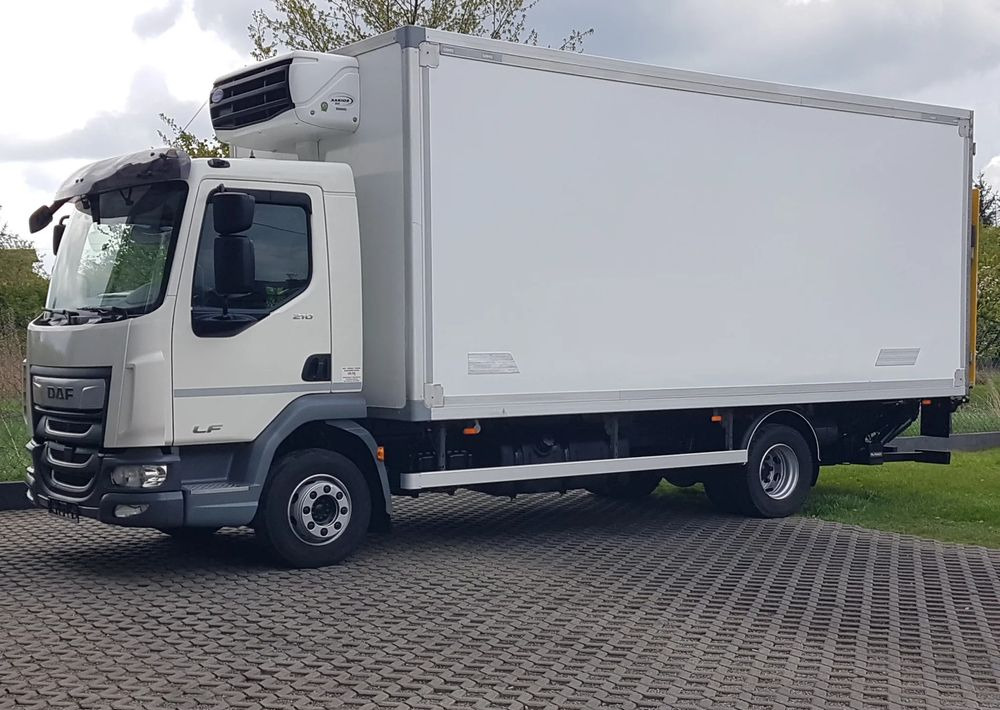 DAF 12T LF 210 WINDA CHŁODNIA 14EP 5,79x2,48x2,29 KLIMA AGREGAT - Camião frigorífico: foto 2 DAF 12T LF 210 WINDA CHŁODNIA 14EP 5,79x2,48x2,29 KLIMA AGREGAT - Camião frigorífico: foto 2