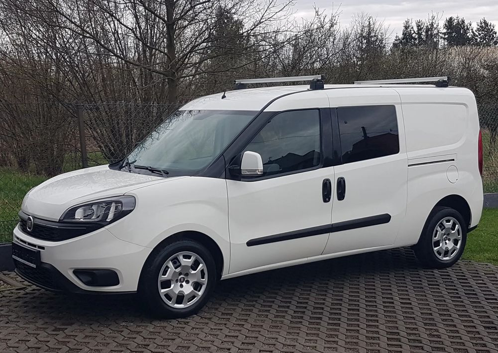 Fiat Doblo 1.6 Multijet 16V Easy - Automóvel: foto 2 Fiat Doblo 1.6 Multijet 16V Easy - Automóvel: foto 2