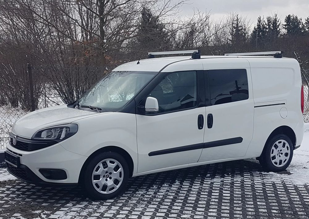 Fiat Doblo 1.6 Multijet 16V Easy - Automóvel: foto 2 Fiat Doblo 1.6 Multijet 16V Easy - Automóvel: foto 2