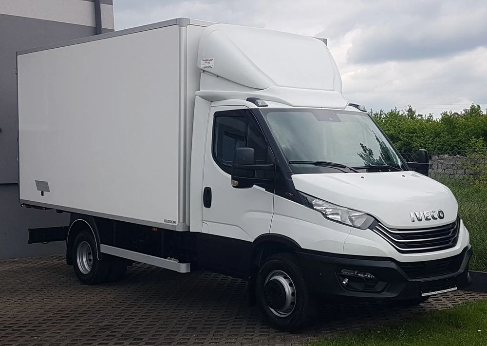 Iveco 72-180 DAILY 8EP KONTENER IZOTERMA 4,16x2,10x2,09 DMC 7200 KG KLIMATRONIK TEMPOMAT KRAJOWY - Camião furgão: foto 1 Iveco 72-180 DAILY 8EP KONTENER IZOTERMA 4,16x2,10x2,09 DMC 7200 KG KLIMATRONIK TEMPOMAT KRAJOWY - Camião furgão: foto 1