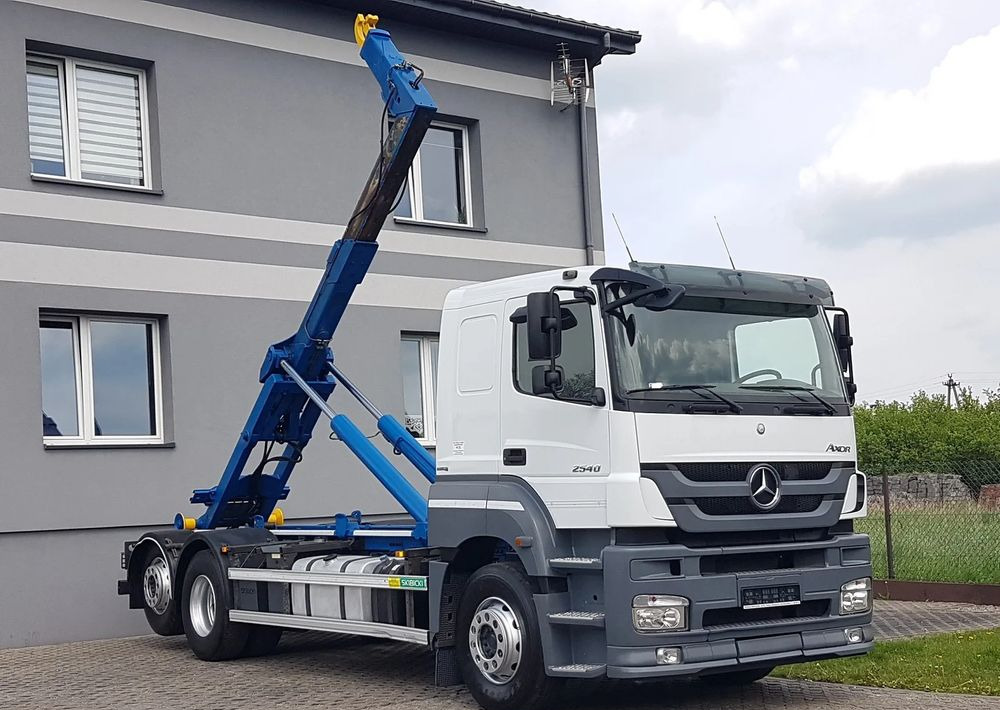 Mercedes-Benz AXOR ACTROS 2540 HAKOWIEC 3 OSIE - Camião polibenne: foto 1 Mercedes-Benz AXOR ACTROS 2540 HAKOWIEC 3 OSIE - Camião polibenne: foto 1