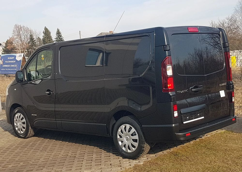 Renault TRAFIC KLIMA TEMPOMAT 1,6 DCI 145 BLASZAK VAN FURGON KRAJOWY L1H1 - Furgão compacto: foto 3 Renault TRAFIC KLIMA TEMPOMAT 1,6 DCI 145 BLASZAK VAN FURGON KRAJOWY L1H1 - Furgão compacto: foto 3