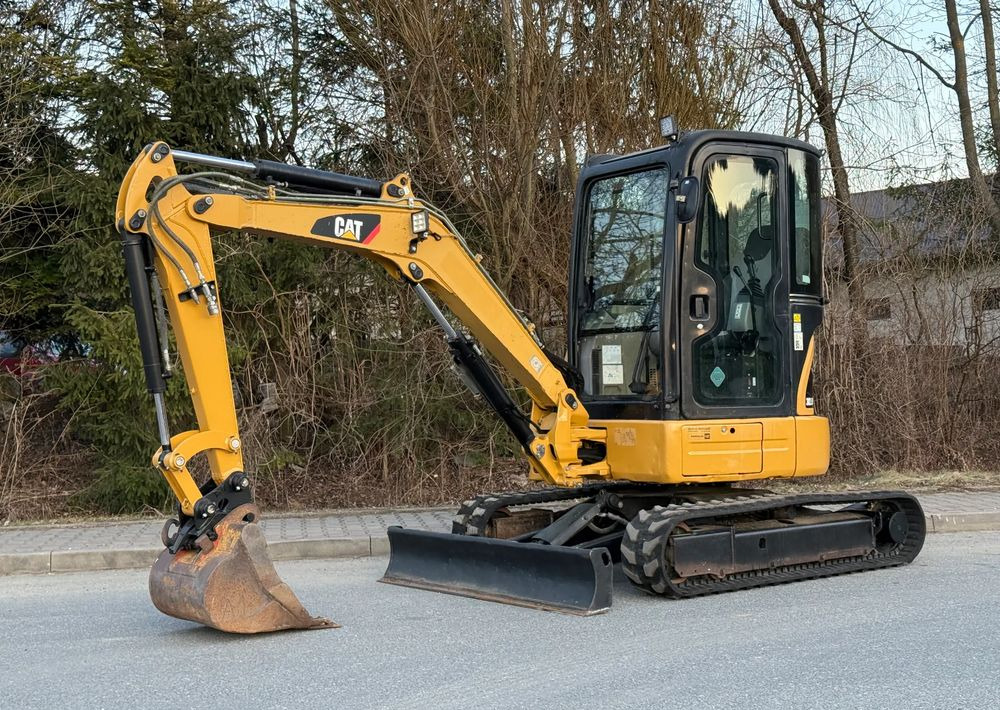 Caterpillar Minikoparka * CAT 303.5 E CR * Sprowadzona ! * Bardzo Dobry Stan * Minikoparka - Escavadora de rastos: foto 1 Caterpillar Minikoparka * CAT 303.5 E CR * Sprowadzona ! * Bardzo Dobry Stan * Minikoparka - Escavadora de rastos: foto 1