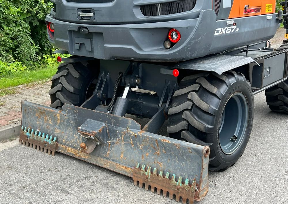 Leasing de  Doosan DOOSAN DX57W *ROTOTILT* 2200 Motogodzin JAK NOWA KOPARKA KOŁOWA STAN PERFEKCYJNY SPROWADZONA Doosan DOOSAN DX57W *ROTOTILT* 2200 Motogodzin JAK NOWA KOPARKA KOŁOWA STAN PERFEKCYJNY SPROWADZONA: foto 14