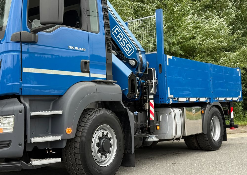 MAN * MAN 18.440 TGS * 4x4 * HDS Fassi F215 * Sprowadzony * 95 000 KM ! * Stan Jak Nowy - Camião de caixa aberta/ Plataforma, Camião grua: foto 5 MAN * MAN 18.440 TGS * 4x4 * HDS Fassi F215 * Sprowadzony * 95 000 KM ! * Stan Jak Nowy - Camião de caixa aberta/ Plataforma, Camião grua: foto 5
