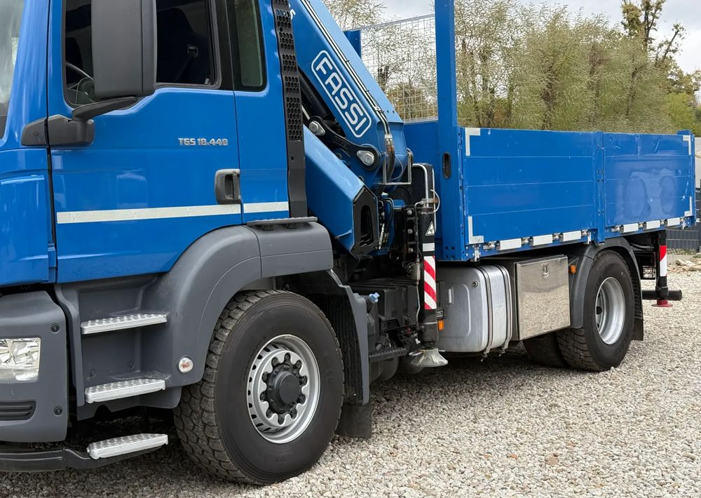 MAN * MAN 18.440 TGS * 4x4 * HDS Fassi F215 * Sprowadzony * 95 000 KM ! * Stan Jak Nowy - Camião de caixa aberta/ Plataforma, Camião grua: foto 5 MAN * MAN 18.440 TGS * 4x4 * HDS Fassi F215 * Sprowadzony * 95 000 KM ! * Stan Jak Nowy - Camião de caixa aberta/ Plataforma, Camião grua: foto 5