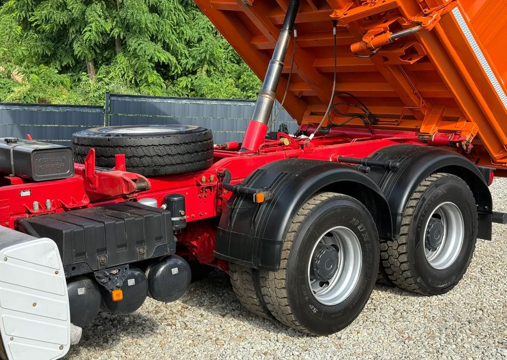 Camião basculante MAN * TGS 26.480 MAN * Kiper / Wywrotka * 6x4 * Sprowadzona * Bordmatik * Stan Perfekcyjny: foto 14 Camião basculante MAN * TGS 26.480 MAN * Kiper / Wywrotka * 6x4 * Sprowadzona * Bordmatik * Stan Perfekcyjny: foto 14