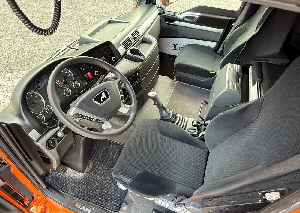 MAN * TGS 26.480 MAN * Kiper / Wywrotka * 6x4 * Sprowadzona * Bordmatik * Stan Perfekcyjny - Camião basculante: foto 5 MAN * TGS 26.480 MAN * Kiper / Wywrotka * 6x4 * Sprowadzona * Bordmatik * Stan Perfekcyjny - Camião basculante: foto 5