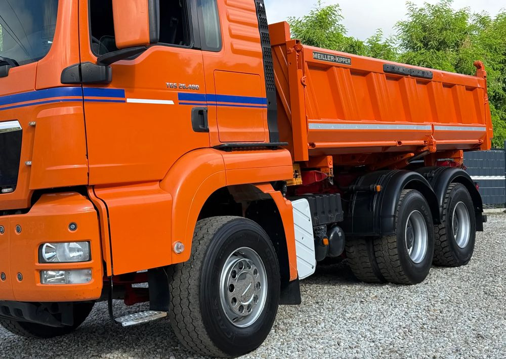 Camião basculante MAN * TGS 26.480 MAN * Kiper / Wywrotka * 6x4 * Sprowadzona * Bordmatik * Stan Perfekcyjny: foto 7 Camião basculante MAN * TGS 26.480 MAN * Kiper / Wywrotka * 6x4 * Sprowadzona * Bordmatik * Stan Perfekcyjny: foto 7