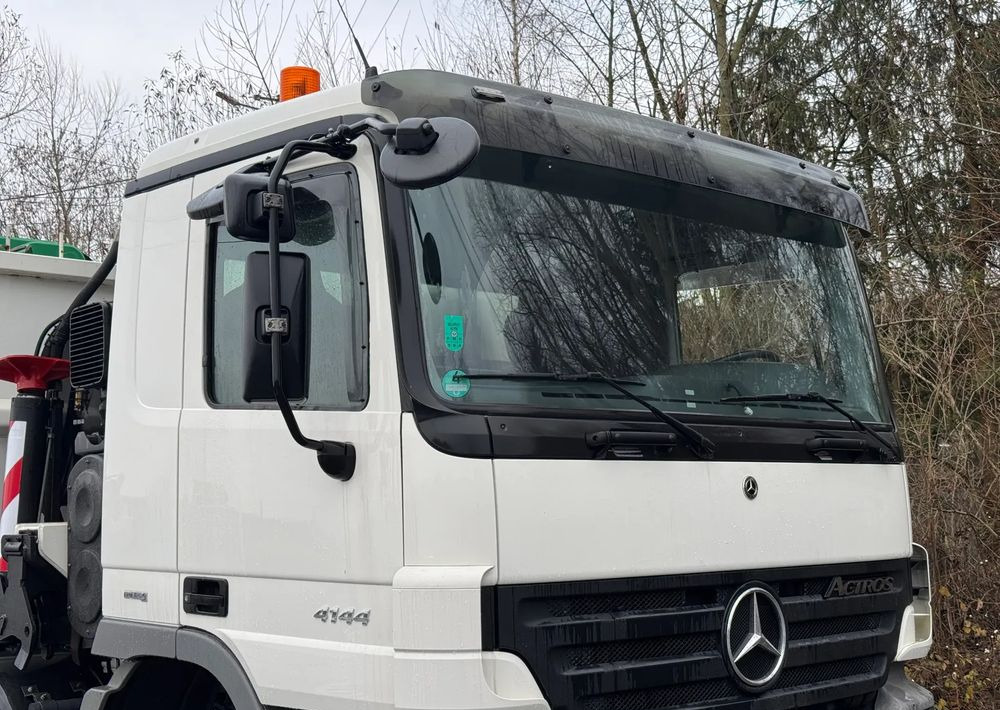 Mercedes-Benz * HDS Palfinger 150002 + FLY JIB PJ 170 * Mercedes Actros 8x6 * Dźwig * 40 TON * Wyciągarka * 35 Metrów * Kosz * - Máquina de outro: foto 4 Mercedes-Benz * HDS Palfinger 150002 + FLY JIB PJ 170 * Mercedes Actros 8x6 * Dźwig * 40 TON * Wyciągarka * 35 Metrów * Kosz * - Máquina de outro: foto 4