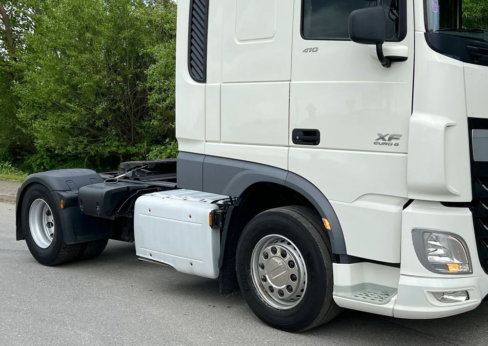 DAF *DAF XF 106 410 Euro 6 * Sprowadzony * Klima Retarder * Bardzo Dobry Stan * Ciągnik Siodłowy - Tractor: foto 5 DAF *DAF XF 106 410 Euro 6 * Sprowadzony * Klima Retarder * Bardzo Dobry Stan * Ciągnik Siodłowy - Tractor: foto 5