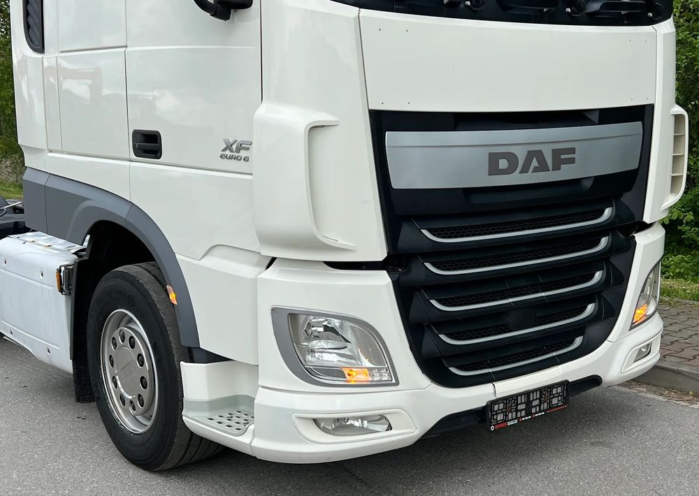 DAF * DAF XF 106 * SPROWADZONY * SUPER STAN CIĄGNIK SIODŁOWY Euro 6 - Tractor: foto 2 DAF * DAF XF 106 * SPROWADZONY * SUPER STAN CIĄGNIK SIODŁOWY Euro 6 - Tractor: foto 2