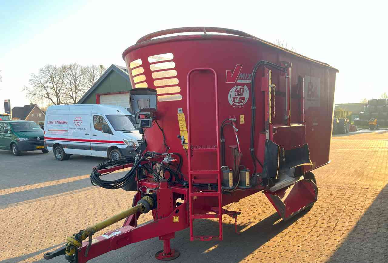 BVL V-Mix 20H-2S voermengwagen voermachines - Misturadora Alimentadora: foto 3 BVL V-Mix 20H-2S voermengwagen voermachines - Misturadora Alimentadora: foto 3
