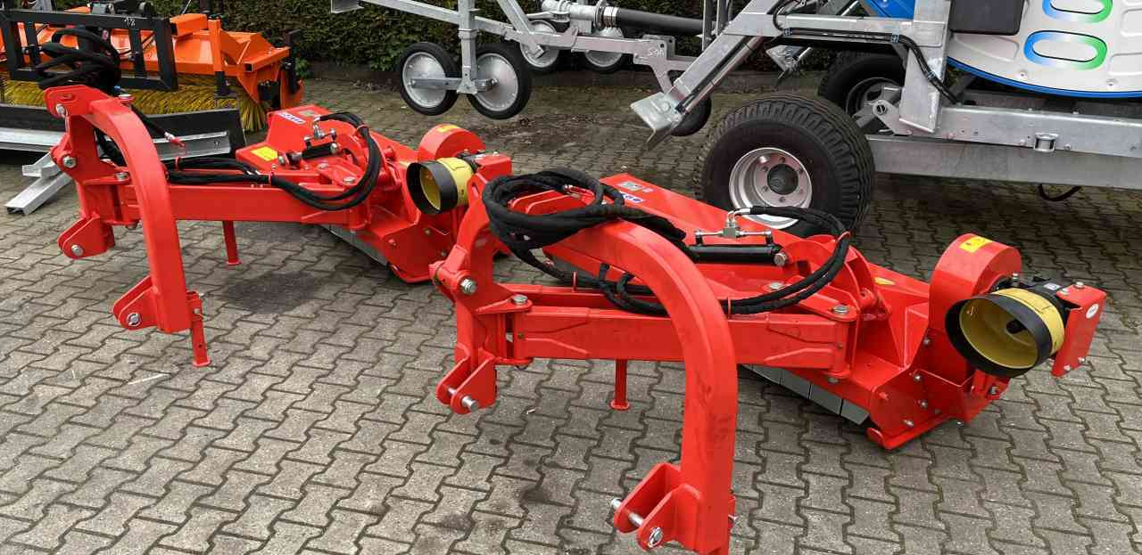 Boxer AGF 180 Klepelmaaier, Weidebouwmachines - Triturador de martelos: foto 1 Boxer AGF 180 Klepelmaaier, Weidebouwmachines - Triturador de martelos: foto 1
