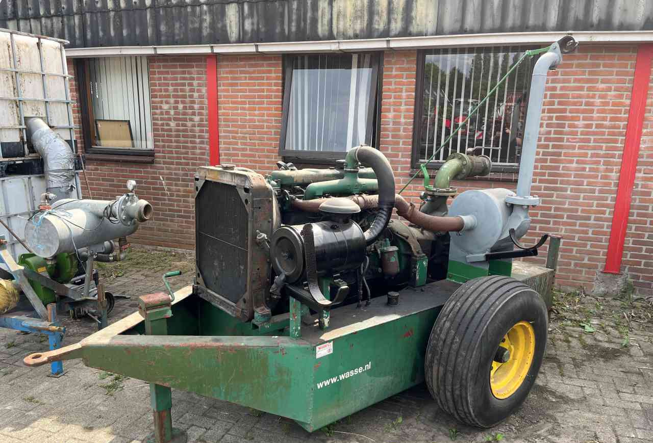 DAF Caprari Beregeningspomp, waterpomp, pomp, beregening - Equipamento para irrigação: foto 1 DAF Caprari Beregeningspomp, waterpomp, pomp, beregening - Equipamento para irrigação: foto 1