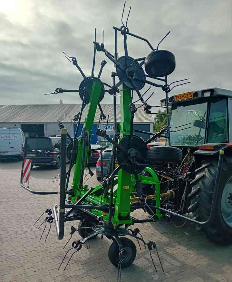 Deutz-Fahr Condimaster 6821 schudder weidebouwmachines - Ancinho enleirador: foto 2 Deutz-Fahr Condimaster 6821 schudder weidebouwmachines - Ancinho enleirador: foto 2