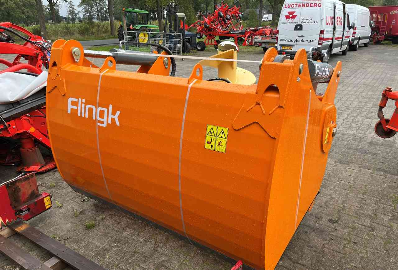 Flingk KHL2 2000T Kuilhapper tandenbodem nieuw voermachines - Equipamento para silagem: foto 1 Flingk KHL2 2000T Kuilhapper tandenbodem nieuw voermachines - Equipamento para silagem: foto 1