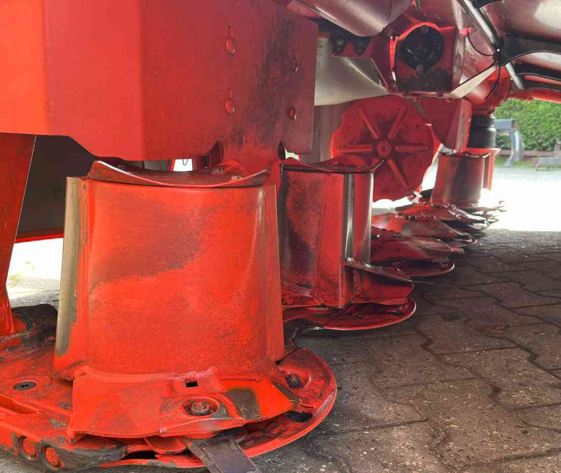 Kuhn GMD3123F-FF frontmaaier weidebouwmachines - Gadanheira: foto 5 Kuhn GMD3123F-FF frontmaaier weidebouwmachines - Gadanheira: foto 5