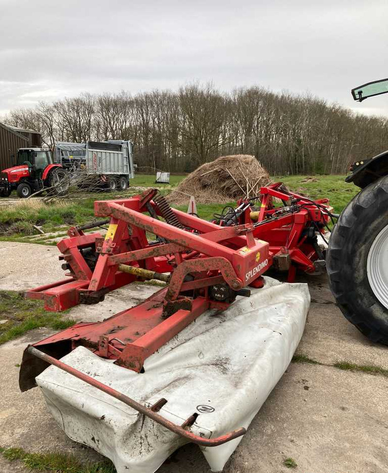 Lely Triplo 801 vlindermaaier, triplomaaier weidemachines - Gadanheira: foto 4 Lely Triplo 801 vlindermaaier, triplomaaier weidemachines - Gadanheira: foto 4