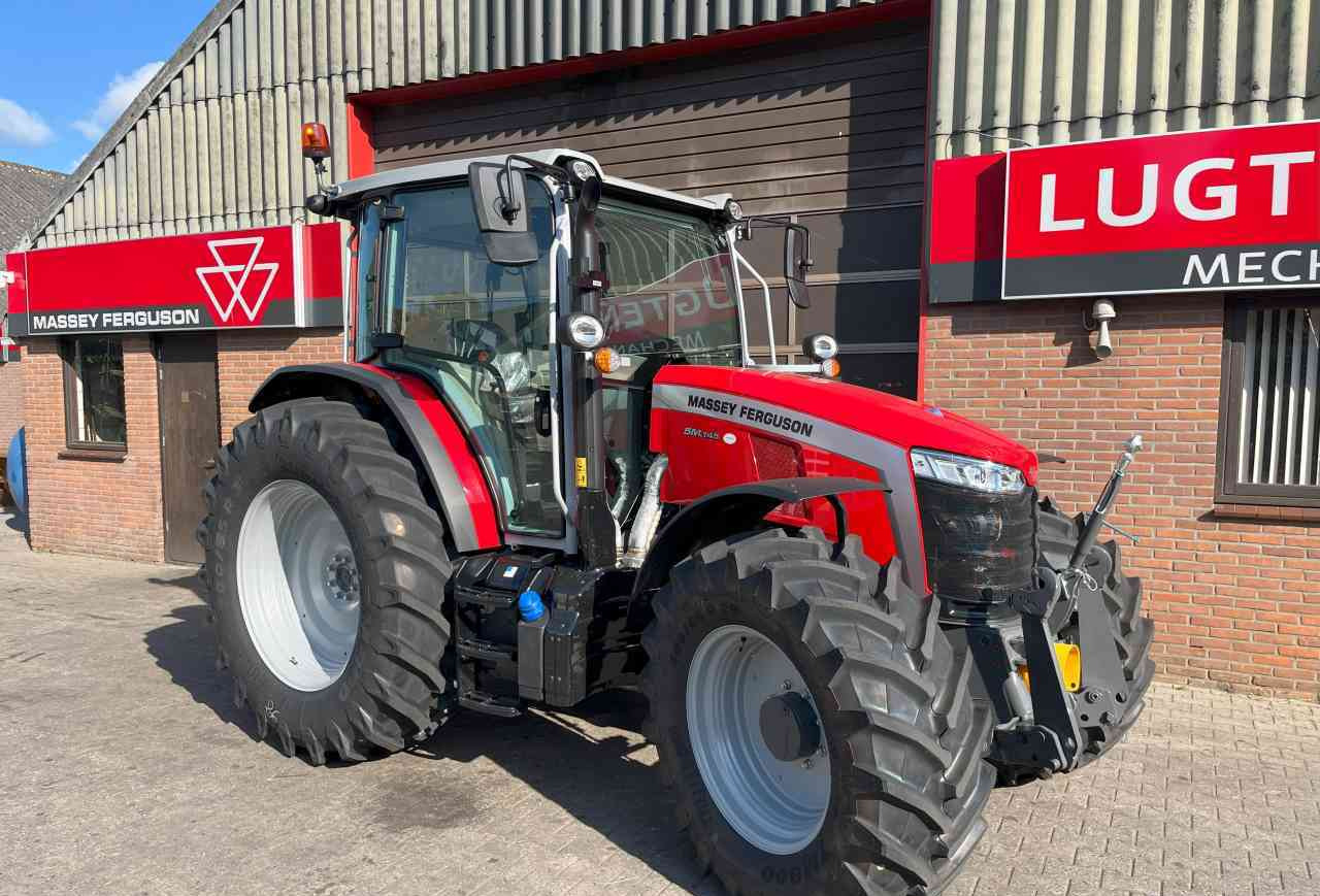 Massey Ferguson 5M.145 Dyna-4 Tractoren - Trator: foto 2 Massey Ferguson 5M.145 Dyna-4 Tractoren - Trator: foto 2