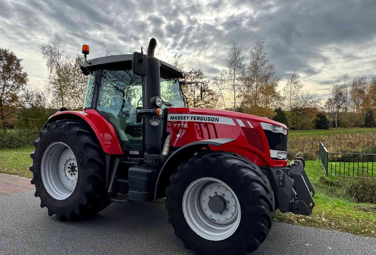 Massey Ferguson 7716 Dyna-6 Essential *Verkocht/sold* - Trator: foto 2 Massey Ferguson 7716 Dyna-6 Essential *Verkocht/sold* - Trator: foto 2