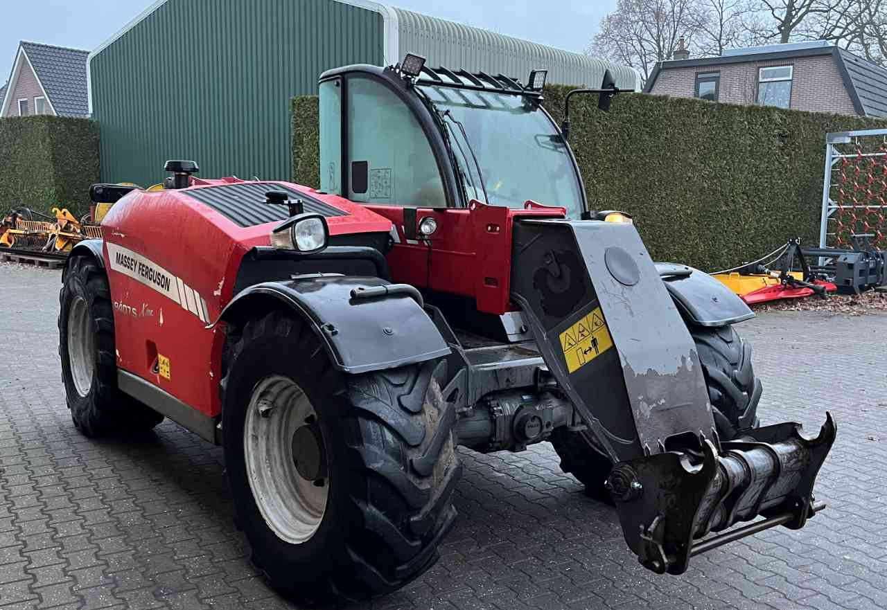 Massey Ferguson 9407S Xtra verreiker - Empilhador telescópico: foto 5 Massey Ferguson 9407S Xtra verreiker - Empilhador telescópico: foto 5