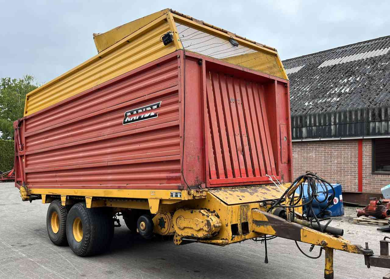 Schuitemaker Rapide 100 Ladewagen/Opraapwagen Weidebouwmachines - Autocarregadora: foto 1 Schuitemaker Rapide 100 Ladewagen/Opraapwagen Weidebouwmachines - Autocarregadora: foto 1