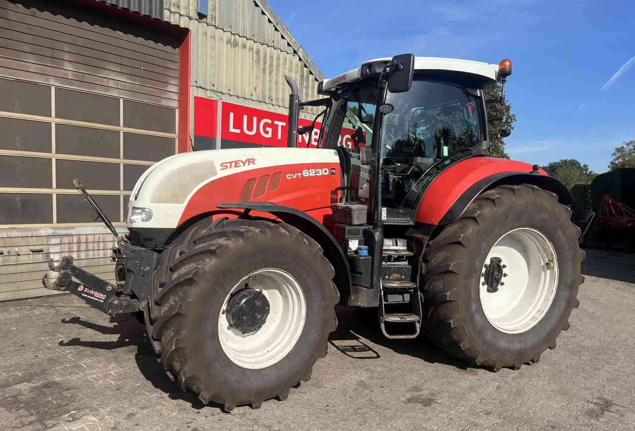 Steyr CVT 6230 Tractoren - Trator: foto 3 Steyr CVT 6230 Tractoren - Trator: foto 3