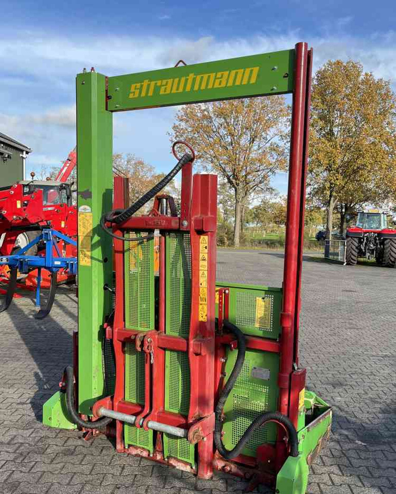 Strautmann Hydrofox HQ plus 2800 Kuilsnijder voermachines - Equipamento para silagem: foto 3 Strautmann Hydrofox HQ plus 2800 Kuilsnijder voermachines - Equipamento para silagem: foto 3
