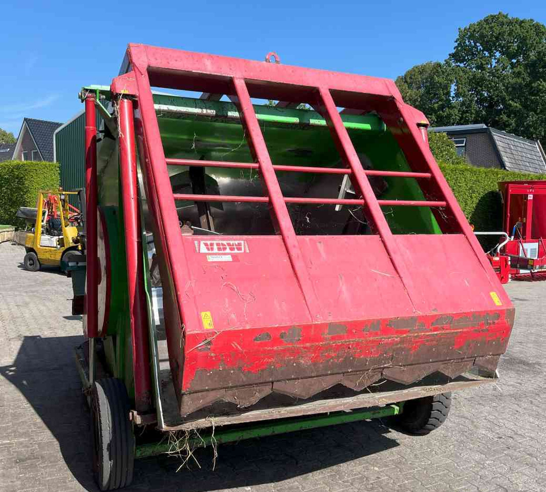VDW UMD 5 Voermengwagen, peddelmenger, voerwagen, voermachines - Misturadora Alimentadora: foto 5 VDW UMD 5 Voermengwagen, peddelmenger, voerwagen, voermachines - Misturadora Alimentadora: foto 5