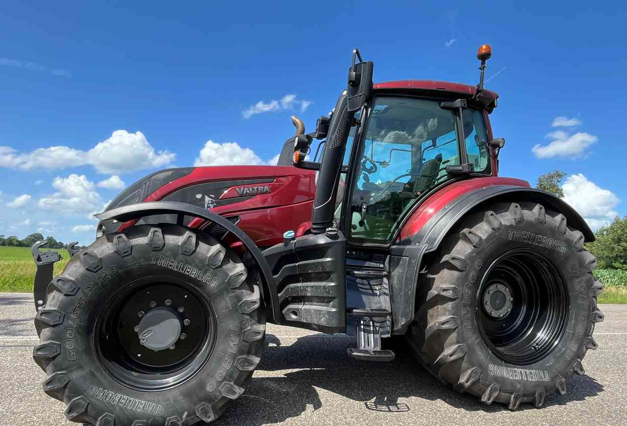 Valtra T234 Direct Tractoren - Trator: foto 5 Valtra T234 Direct Tractoren - Trator: foto 5
