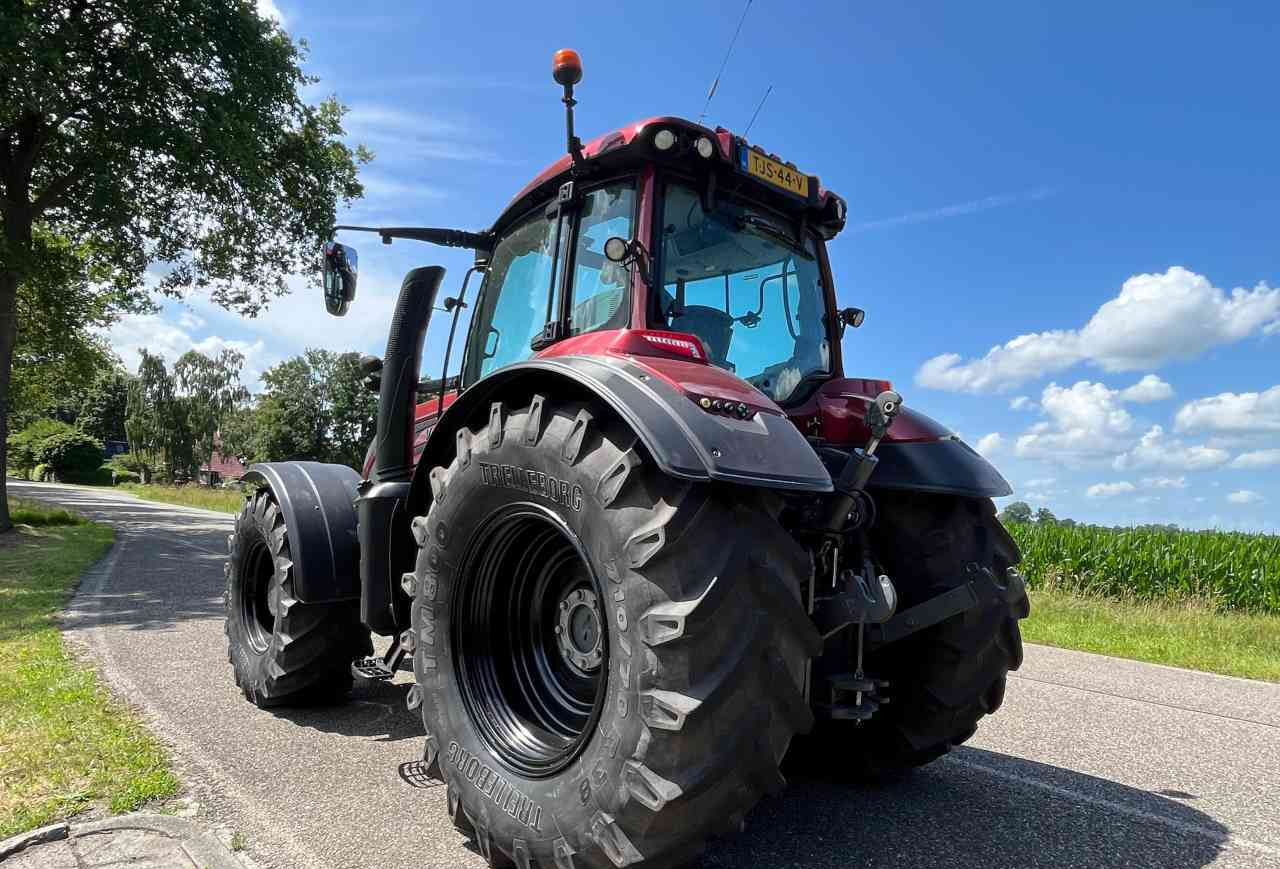 Valtra T234 Direct Tractoren - Trator: foto 4 Valtra T234 Direct Tractoren - Trator: foto 4