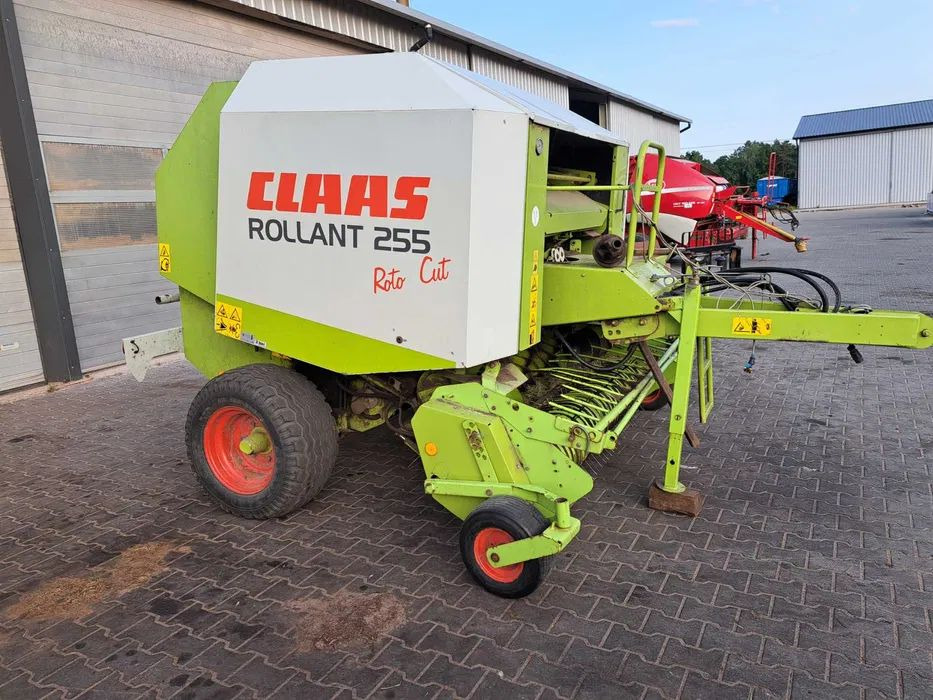 Claas Rollant 255 RC - Enfardadeira de fardos redondos: foto 1 Claas Rollant 255 RC - Enfardadeira de fardos redondos: foto 1