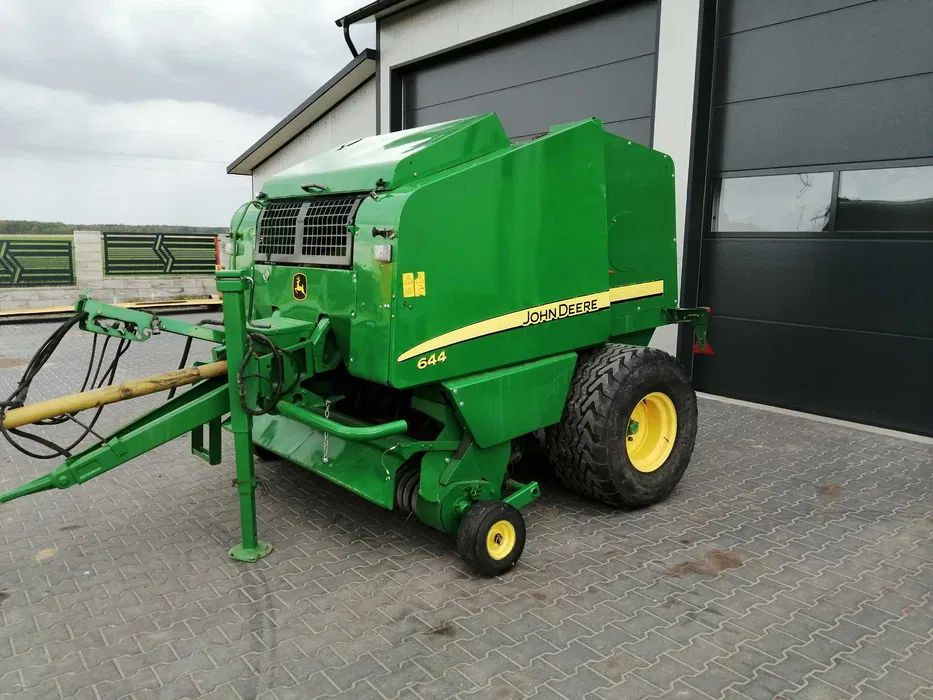 JOHN DEERE 644/2011r 578 PREMIUM opuszczana podloga cover edge - Enfardadeira de fardos redondos: foto 4 JOHN DEERE 644/2011r 578 PREMIUM opuszczana podloga cover edge - Enfardadeira de fardos redondos: foto 4