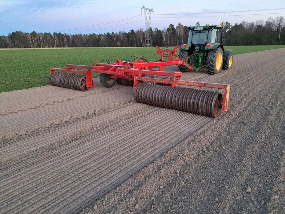 Wał posiewny QUIVOGNE 7.30m 600 pierścień - Rolo agricola: foto 1 Wał posiewny QUIVOGNE 7.30m 600 pierścień - Rolo agricola: foto 1
