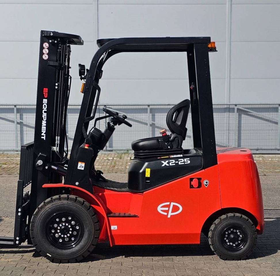 EP EFL 252 X LI-ON - Empilhadeira elétrica: foto 3 EP EFL 252 X LI-ON - Empilhadeira elétrica: foto 3