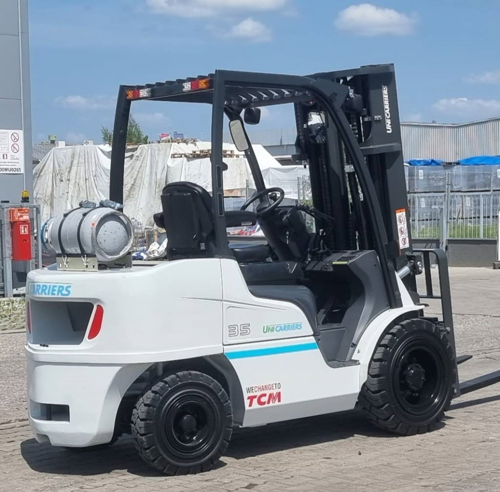 UniCarriers U2D2A35 FG35NT - Empilhadeira a gás: foto 2 UniCarriers U2D2A35 FG35NT - Empilhadeira a gás: foto 2