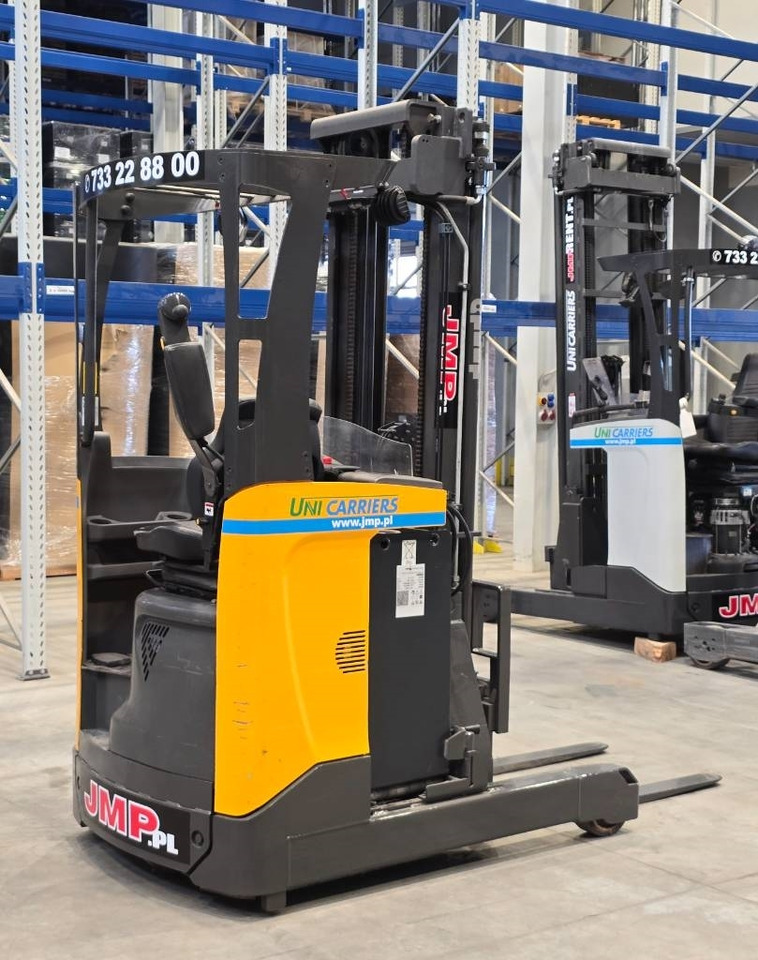 UniCarriers ULS 120 DTFVXC 570 - Empilhador retráctil: foto 1 UniCarriers ULS 120 DTFVXC 570 - Empilhador retráctil: foto 1