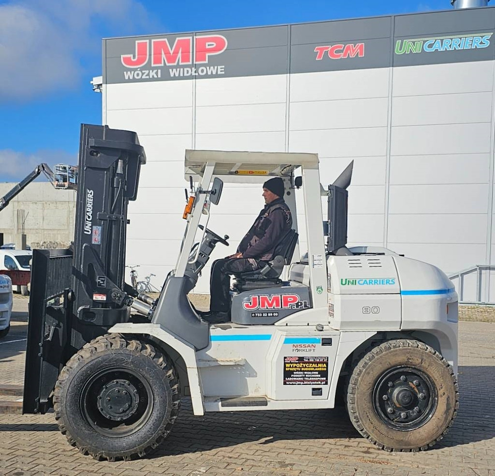 Empilhadeira a diesel UniCarriers ZX80 FD80-3 DUPLEX 3m: foto 14 Empilhadeira a diesel UniCarriers ZX80 FD80-3 DUPLEX 3m: foto 14