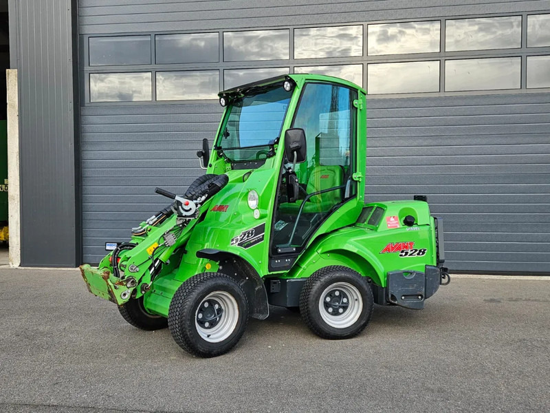 Mini pá carregadora de rastos Avant 528: foto 6 Mini pá carregadora de rastos Avant 528: foto 6