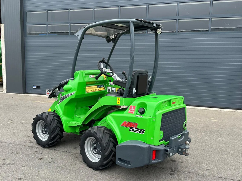 Avant 528 mini-shovel - Mini pá carregadora de rastos: foto 5 Avant 528 mini-shovel - Mini pá carregadora de rastos: foto 5