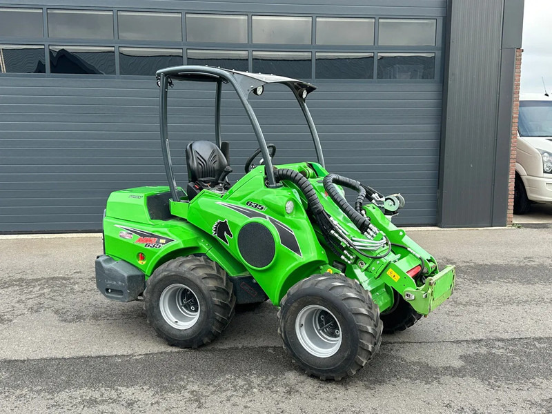 Avant 635i mini-shovel - Mini pá carregadora de rastos: foto 2 Avant 635i mini-shovel - Mini pá carregadora de rastos: foto 2