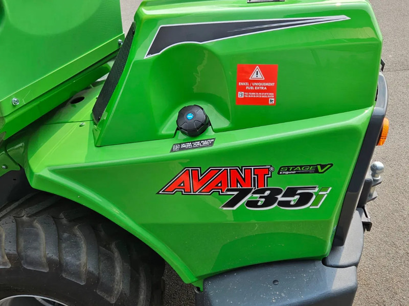 Mini pá carregadora de rastos Avant 735i TDL + mini-shovel: foto 13