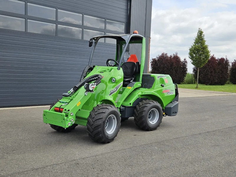 Mini pá carregadora de rastos Avant 755i Rental mini-shovel: foto 11