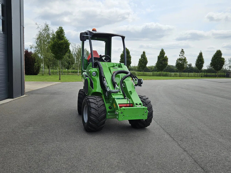 Mini pá carregadora de rastos Avant 755i Rental mini-shovel: foto 13