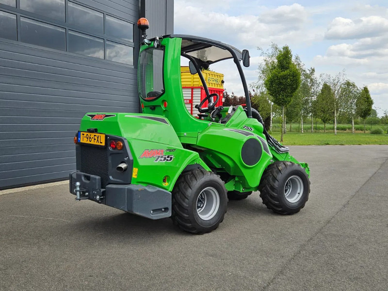 Avant 755i TDL+ mini-shovel - Mini pá carregadora de rastos: foto 4 Avant 755i TDL+ mini-shovel - Mini pá carregadora de rastos: foto 4