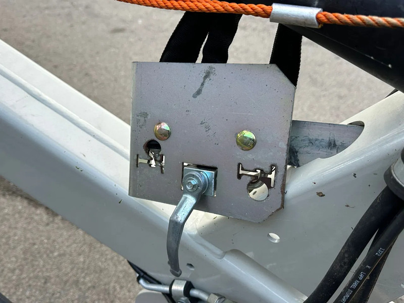 Ancinho enleirador Claas Liner 2700: foto 19 Ancinho enleirador Claas Liner 2700: foto 19