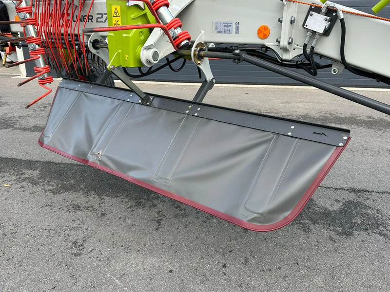 Ancinho enleirador Claas Liner 2700: foto 16 Ancinho enleirador Claas Liner 2700: foto 16