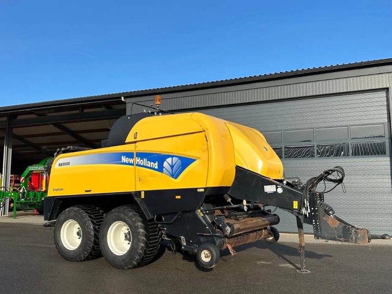 New Holland BB9060 CropCutter - Máquina agrícola: foto 1 New Holland BB9060 CropCutter - Máquina agrícola: foto 1