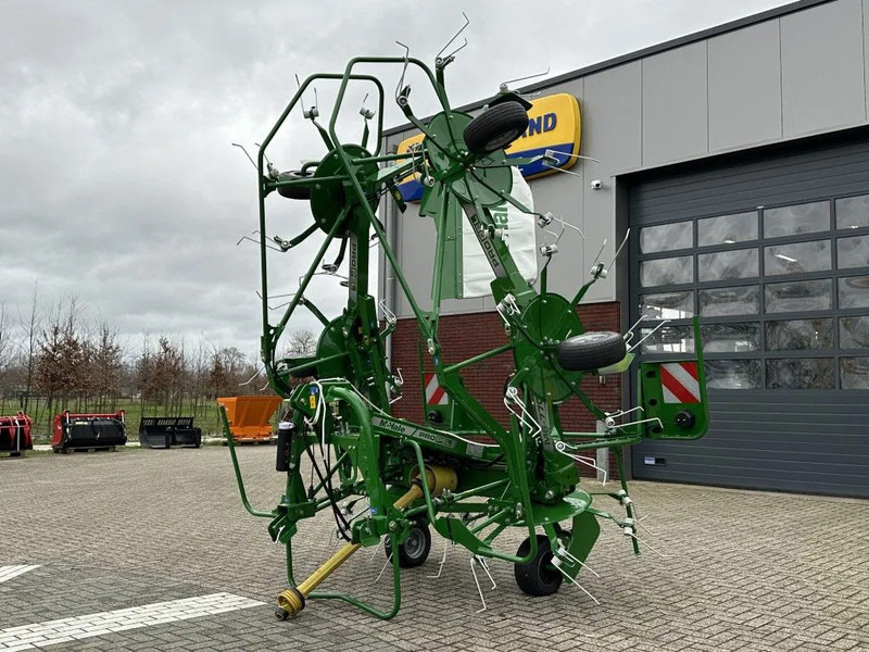 McHale Propel M6-770 - Ancinho enleirador: foto 2 McHale Propel M6-770 - Ancinho enleirador: foto 2